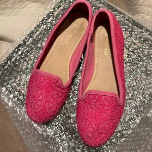 Bamboo pink lace loafers